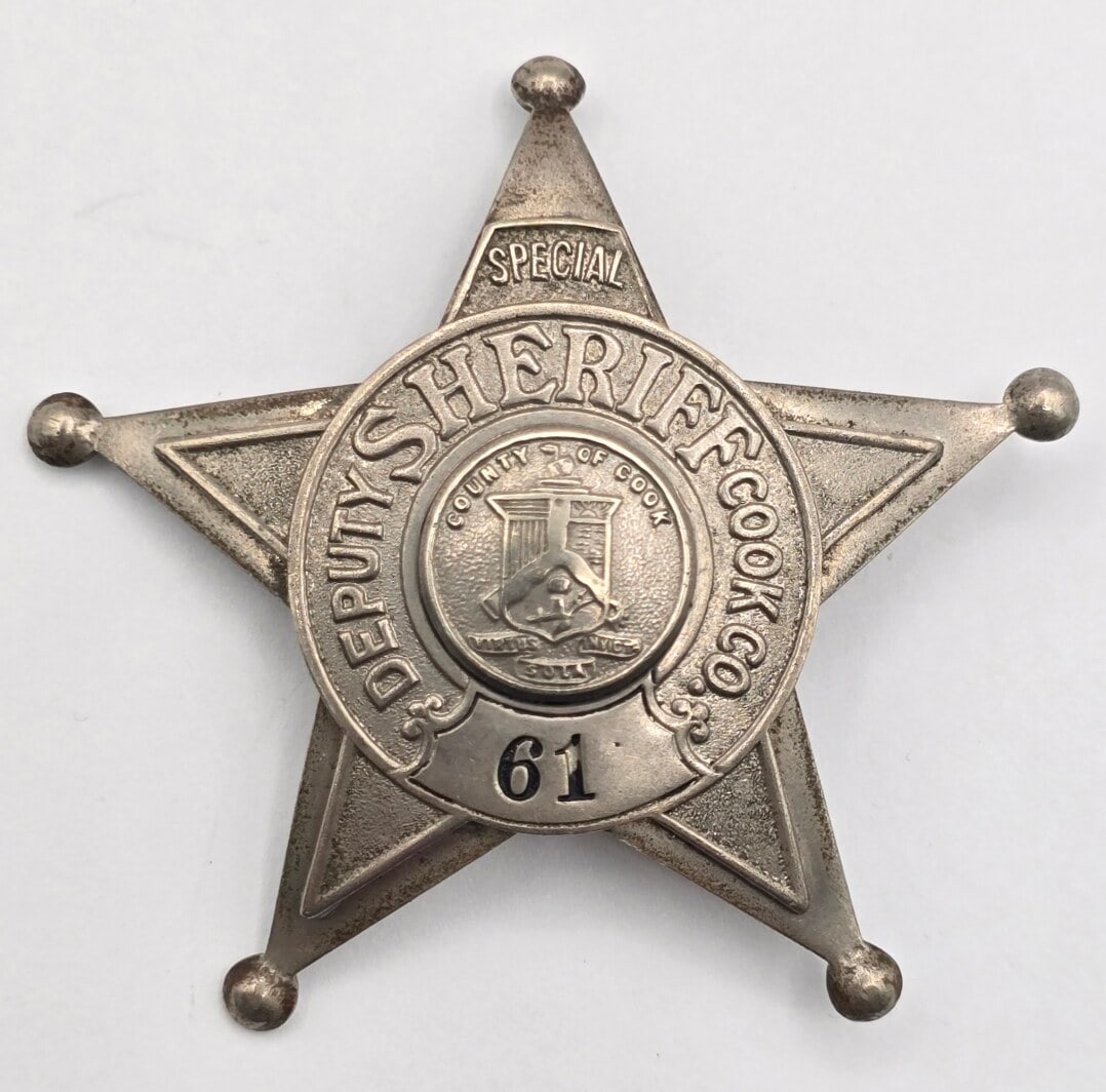 Obsolete Cook County Illinois Special Deputy Sheriff 5-Point Star Badge #61 (1 of 2)