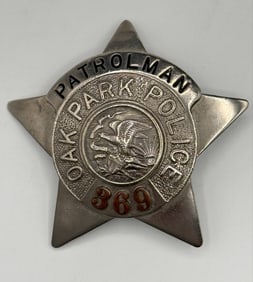 Obsolete C.H. Hanson Oak Park Illinois Police Patrolman Star Badge #369