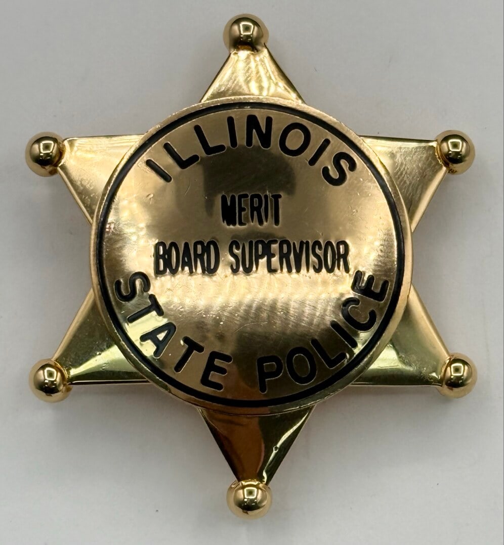 Obsolete Illinois State Police Merit Board Supervisor Star Badge: Obsolete Illinois State Police Merit Board Supervisor 6-Point Star Badge with ball tips. The gold-tone badge is in nice condition with a pin back, has some light age and use wear. No maker mark. It me