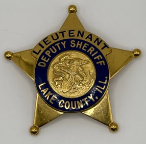 Obsolete C.H. Hanson Lake County Illinois Deputy Sheriff Lieutenant Star Badge
