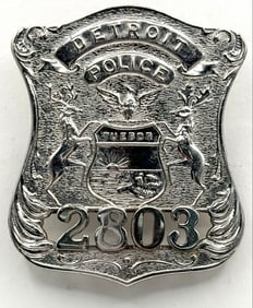 Obsolete Detroit Michigan Police Shield Badge #2803