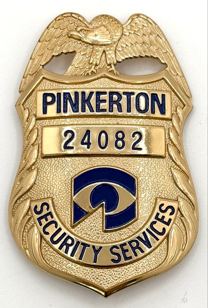 Obsolete Pinkerton Security Services Shield Badge #24082 (1 of 2)