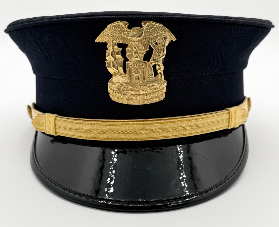 Obsolete Chicago Police Department Uniform Cap & Badge (1 of 5)