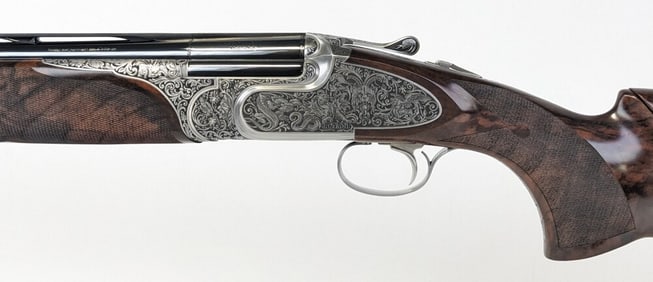 Caesar Guerini Invictus IX Sporting 12 Ga O/U Shotgun w/ Case