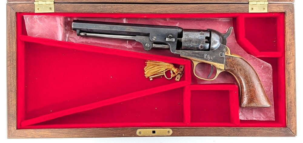 Colt Model 1849 Pocket .31 Cal Percussion Revolver w/ Case: Manufacturer: Colt, Model: 1849 Pocket, Type: Revolver, Caliber/Gauge: .31 Cal, Barrel: 6 inch Octagon, Choke: , Finish: Blued & Color Case Hardened, Grip: Wood, Stock: , Condition: Good aged conditio