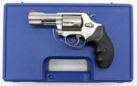 Smith & Wesson Model 60-10 .357 Mag 5-Shot Revolver w/ Case