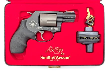 Smith & Wesson Model 360PD AirLite 5-Shot .357 Mag Revolver w/ Case