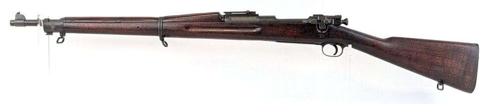 WWI / WWII USMC Rebuild Springfield Armory M1903 .30-06 Sprg Bolt Action Rifle: Manufacturer: Springfield Armory, Model: M1903, Type: Rifle, Caliber/Gauge: .30-06 Sprg, Barrel: 24 inch, Choke: , Finish: Parkerized, Grip: , Stock: Wood, Condition: Very nice with light wear from us