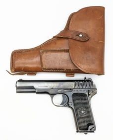 WWII Russian TT-33 7.62 x 25mm Tokarev Semi Auto Pistol w/ Holster