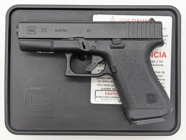 Glock Model 23 .40 S&W Semi Auto Pistol w/ Case