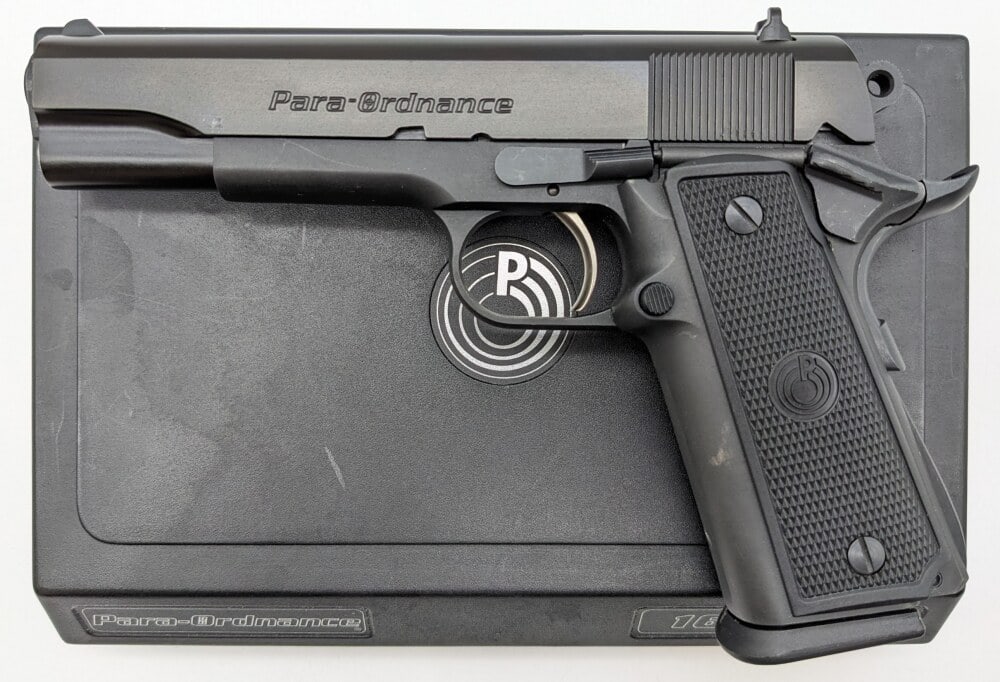Para-Ordnance 16.40 LDA .40 S&W Semi Auto Pistol w/ Case: Manufacturer: Para-Ordnance, Model: 16.40 LDA, Type: Pistol, Caliber/Gauge: .40 S&W, Barrel: 5 inch, Choke: , Finish: Black, Grip: Checkered Plastic, Stock: , Condition: Very nice with light wear from