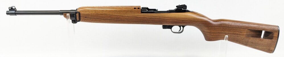 Universal M1 Carbine .30 Carbine Semi Auto Rifle: Manufacturer: Universal, Model: M1 Carbine, Type: Rifle, Caliber/Gauge: .30 Carbine, Barrel: 18 inch, Choke: , Finish: Blued, Grip: , Stock: Wood, Condition: Very nice with light wear from use and han