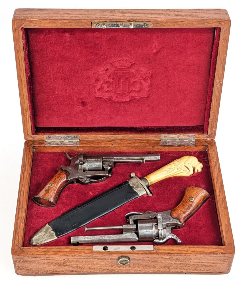 Antique Case Set of Belgian 7mm Pinfire Revolvers & Dagger (1 of 20)