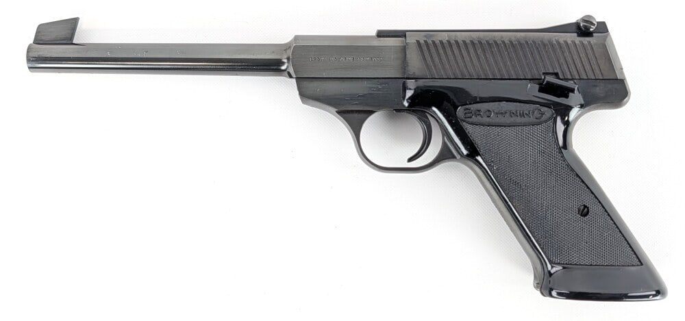 Browning Challenger .22 LR Semi Auto Pistol: Manufacturer: Browning , Model: Challenger, Type: Pistol, Caliber/Gauge: .22 LR, Barrel: 6-3/4 inch, Choke: , Finish: Blued, Grip: Plastic, Stock: , Condition: Nice with light scuffs and wear from use