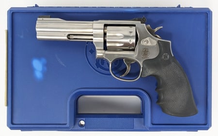 Smith & Wesson Model 617-4 .22 LR 10-Shot Revolver w/ Case