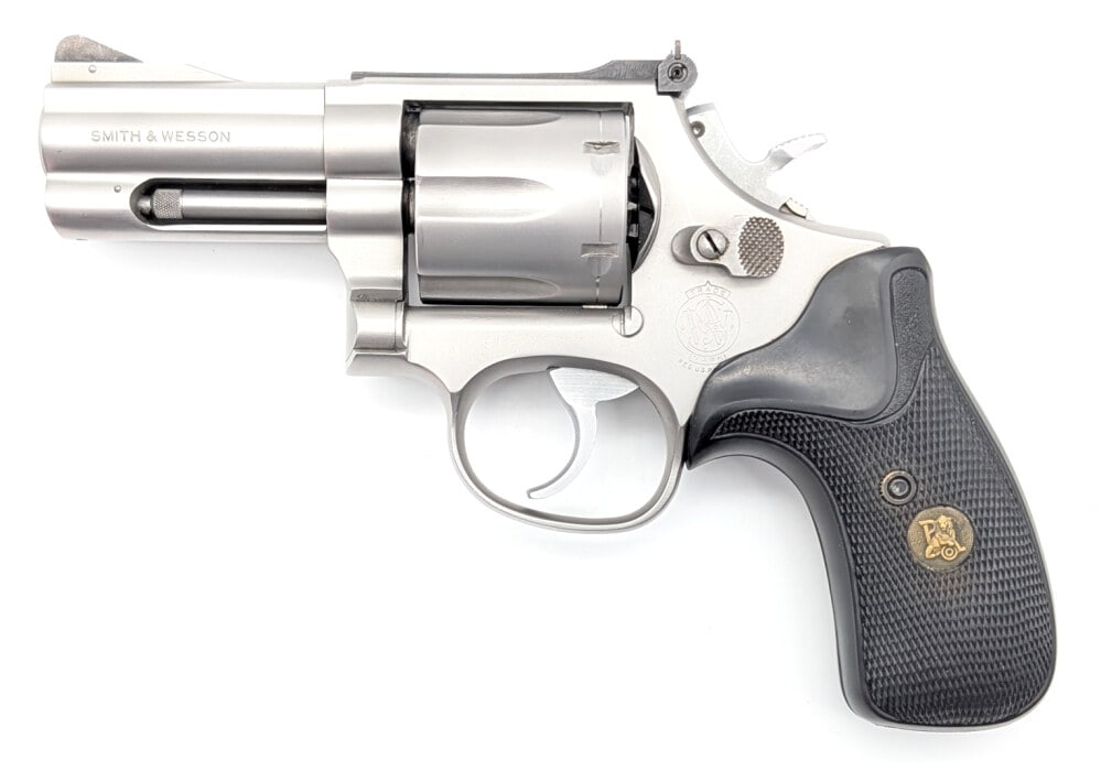 Smith & Wesson Border Patrol Model 686 .357 Magnum Revolver (1 of 10)