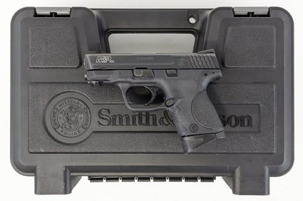 Smith & Wesson M&P40C .40 S&W Semi Auto Pistol w/ Case
