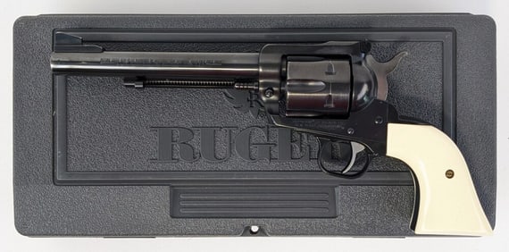 Ruger New Model Blackhawk .41 Magnum Revolver w/ Case