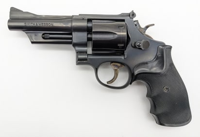 Smith & Wesson Model 28-2 Highway Patrolman .357 Magnum Revolver