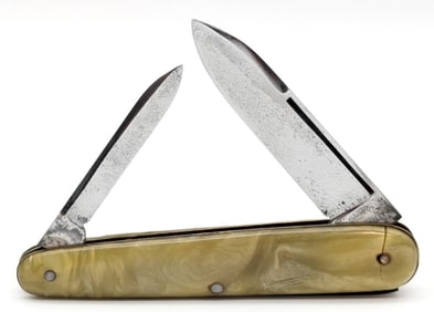 Case Brother's XX Little Valley Onyx Celluloid Long Pull Sleeveboard Knife