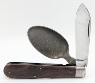 1905-14 W.R. Case & Sons Smooth Wood Military Hobo Knife