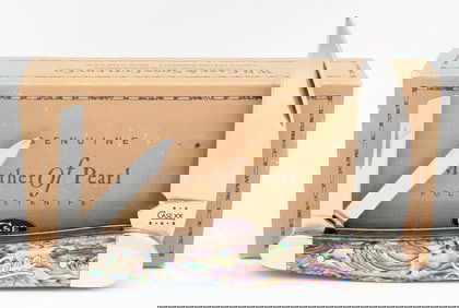 2002 Case XX Silver Script Abalone Seahorse Whittler 8355WH w/ Case