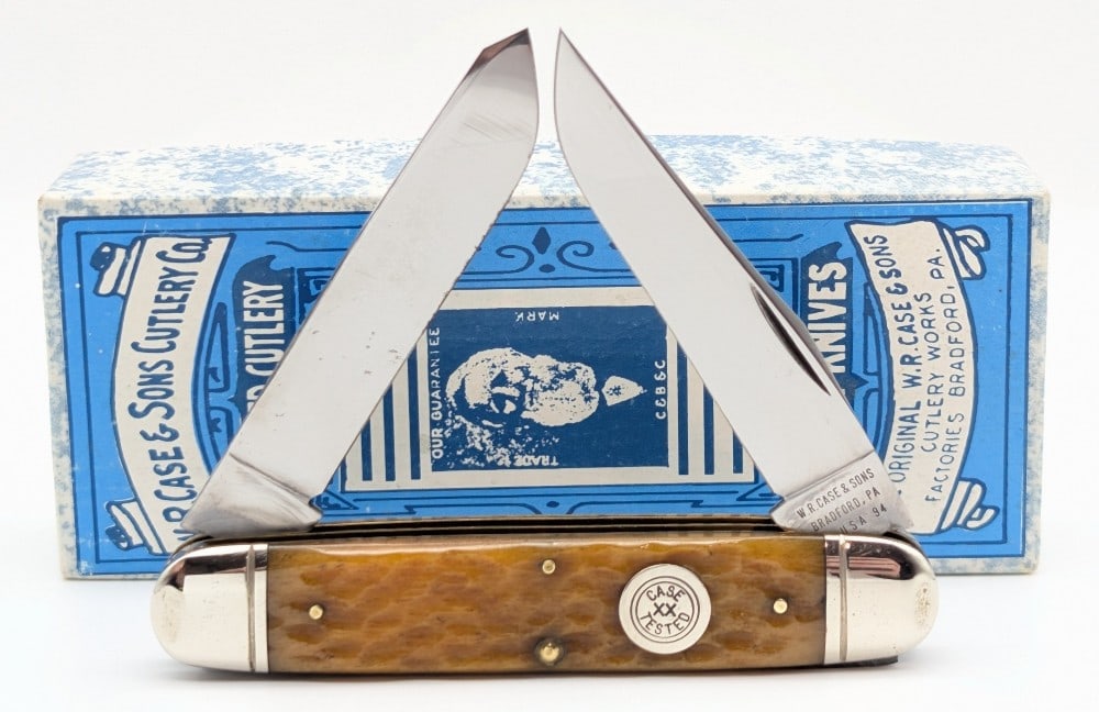 1994 Case XX Classic 1 of 183 Brown Rogers Bone Muskrat 62094 w/ Box: Knife is 1 of 183, and is in very nice condition with light scuffs on the bolsters from handling. Overall measures 4in when closed.