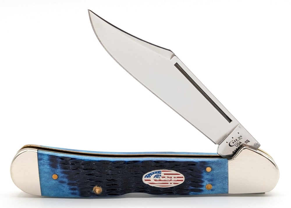2015 Case XX Flag Shield Caribbean Blue Bone Copperlock 61549L: Knife is in very nice condition with light scuffs on the bolsters from handling. Overall measures 4-1/4in when closed.