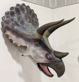 Giant Life Size Triceratops Dinosaur Fiberglass Shoulder Wall Mount / Jurassic Park