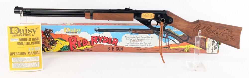 Daisy Red Ryder BB Gun Air Rifle w/ Box & Ammo: Rifle is in like new condition with light wear on the edges of the box from handling.