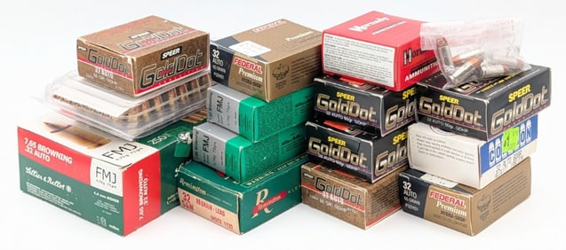 561 Rnds of Various Brands 32 Auto Cartridges
