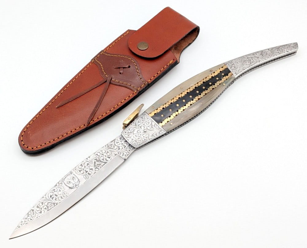 Ornate Unmarked 18in Horn Handle Lever Lock Folding Knife w/ Sheath (1 of 10)