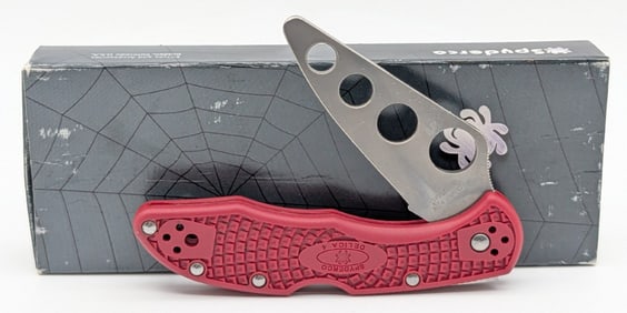Spyderco Delica 4 Training Folding Knife w/ Box
