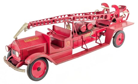 Original Sturditoy American LaFrance Water Tower Fire Truck