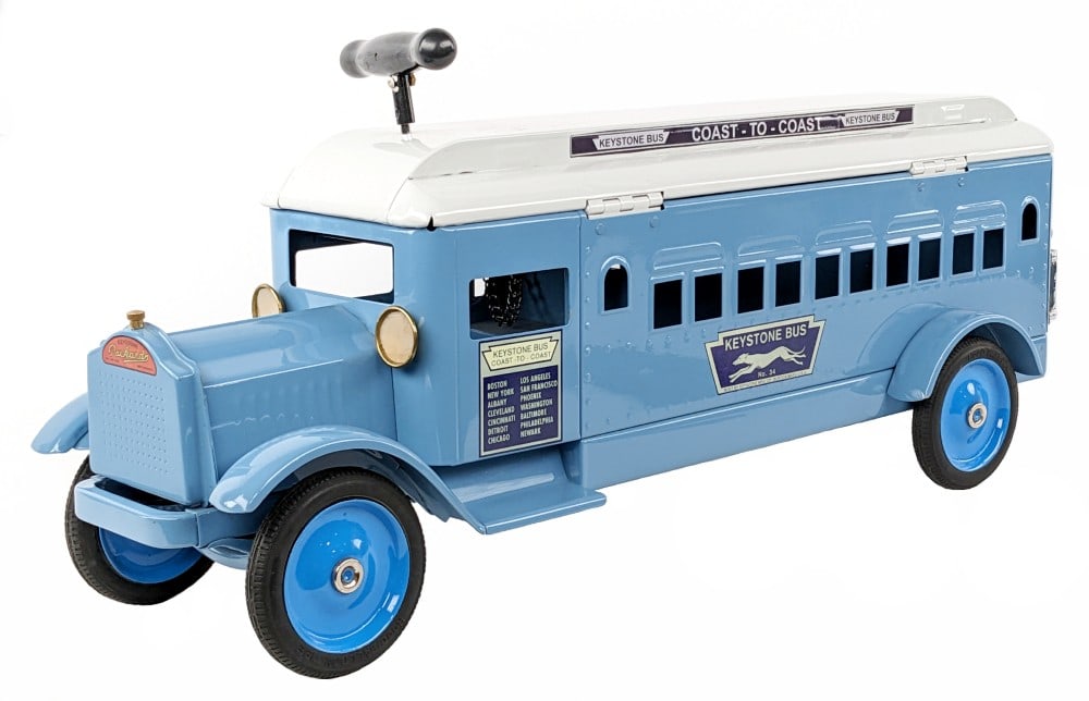Restored Keystone Packard Coast-To-Coast Bus (1 of 15)