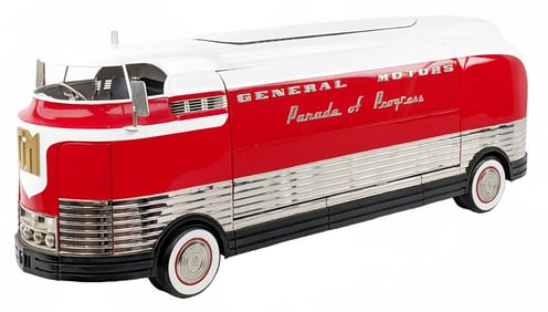 Retro 123 GM Futurliner Parade of Progress Bus
