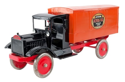 Restored Keystone Packard Moving Van Truck