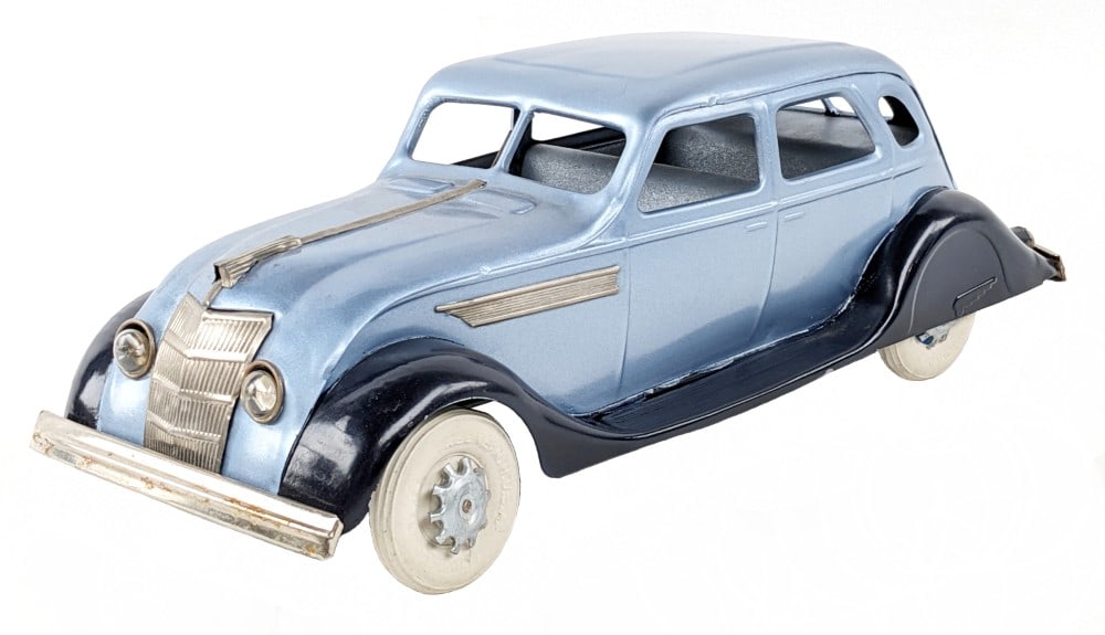 Restored Kingsbury Windup Chrysler Airflow (1 of 8)