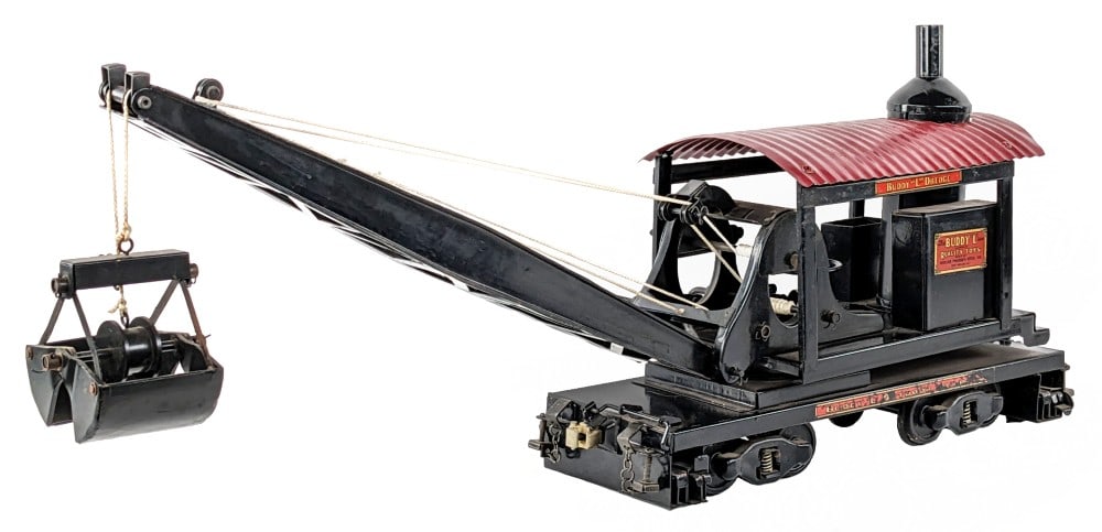 T-Reproductions Buddy L Outdoor Railroad Dredge Car: T-Reproductions Buddy L Outdoor Railroad dredge car. The car has some paint crazing to the roof and some flaking to the decals on the flat car / platform. The car has some dust from storage and displa