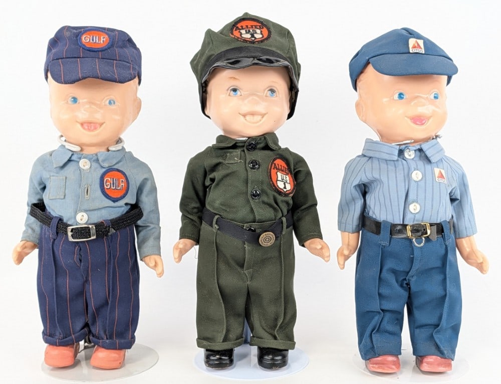 Vintage Lion Uniforms & Buddy Lee Style Dolls (1 of 12)
