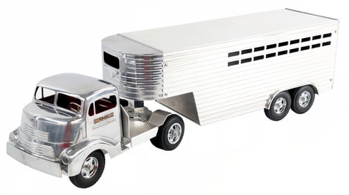 Fred Thompson Smith Miller GMC w/ Cattle Trailer