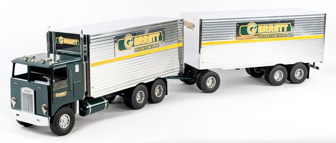Fred Thompson Smith Miller Kenworth Cabover Garrett Freightlines Inc. Truck and Trailer