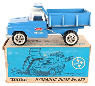 Tonka No. 520 Hydraulic Dump Truck w/ Box