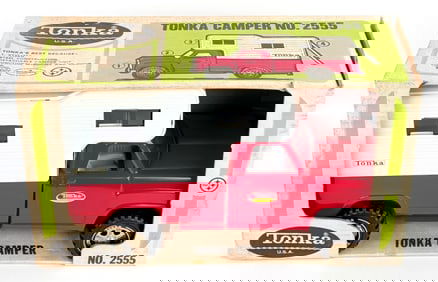 Tonka No. 2555 Camper Truck w/ Box