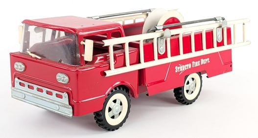 Original Structo Fire Dept. Truck w/ Hose Reel
