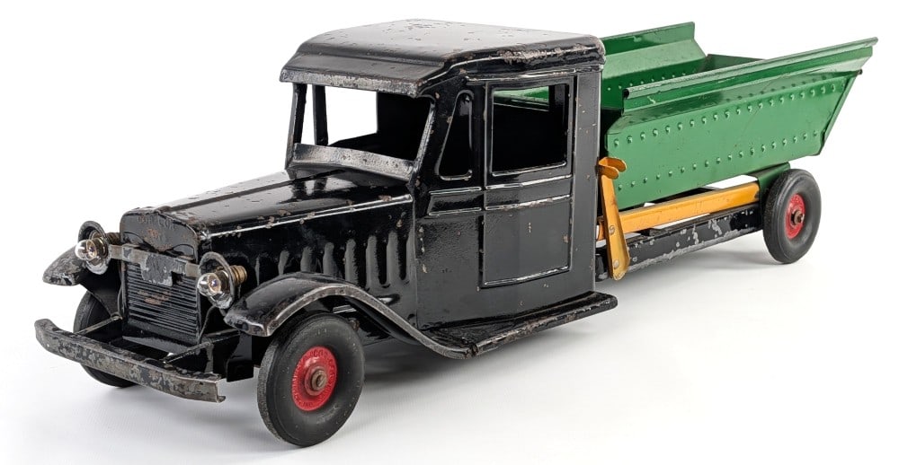Original Cor-Cor Toys Dump Truck (1 of 9)