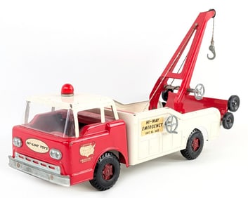 Nylint Hi-Way Emergency Unit No. 3400 Tow Truck