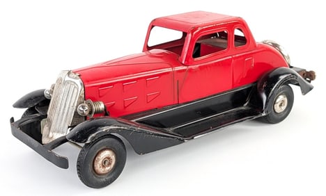 Hoge Windup Fire Chief Car