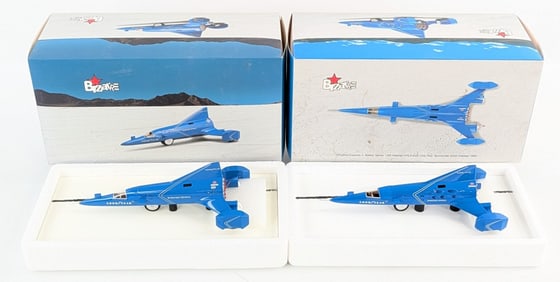 (2) 1/43 Scale Bizarre Wingfoot Expreess II Babby Tatro Land Speed Cars