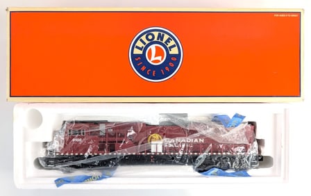 Lionel Canadian Pacific Lionmaster SD-90 Diesel Loco 6-28254